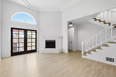  2565 Navarra Dr #B, Carlsbad, CA 92009 - Photo 4