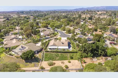  1202 Calle Sonia, Fallbrook, CA 92028 - Photo 8