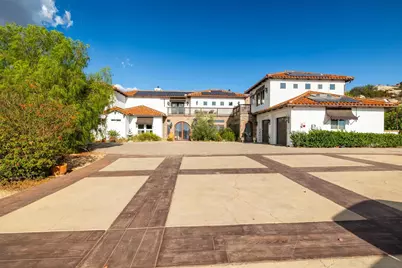  23730 Tapatia, Homeland, CA 92548 - Photo 2