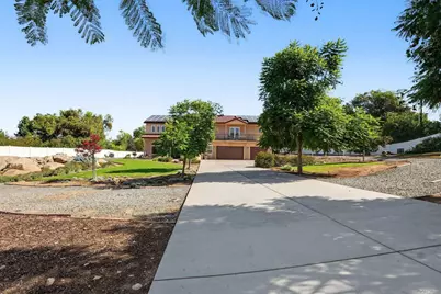  1946 Garrison, El Cajon, CA 92019 - Photo 2