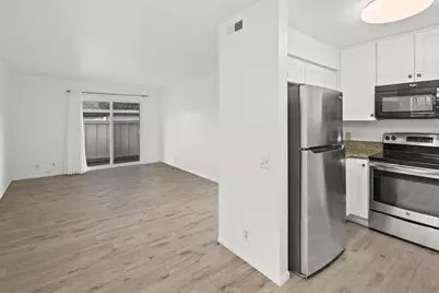  4070 Porte La Paz #16, San Diego, CA 92122 - Photo 8