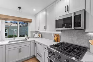 6859 Briarwood, Carlsbad, CA 92011 - Photo 8
