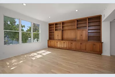  650 Columbia Street #115, San Diego, CA 92101 - Photo 16