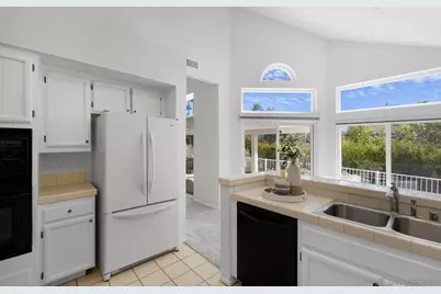  15511 Walton Heath Row, San Diego, CA 92128 - Photo 10