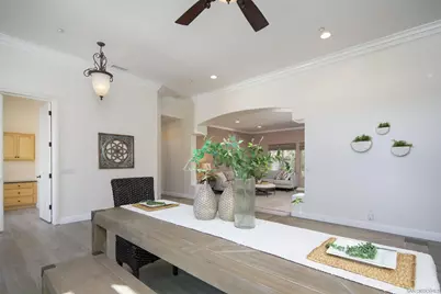  1726 York View Circle, Vista, CA 92084 - Photo 6