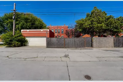  906 A Ave, National City, CA 91950 - Photo 46