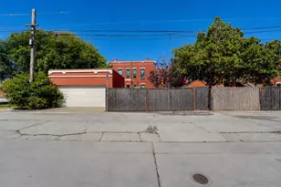 906 A Ave, National City, CA 91950 - Photo 46