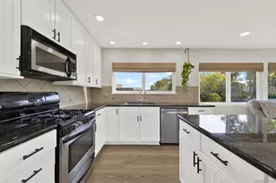 11353 Calenda Rd, San Diego, CA 92127 - Photo 14