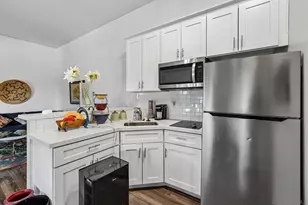 2070 Illion, San Diego, CA 92110 - Photo 18