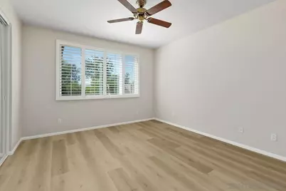  977 Blackhawk Dr, Beaumont, CA 92223 - Photo 12
