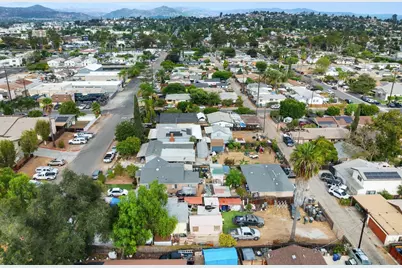  735 W 6th, Escondido, CA 92025 - Photo 4