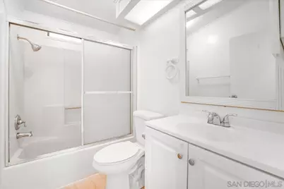  211 N Citrus Avenue 50, Escondido, CA 92027 - Photo 20