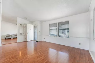  211 N Citrus Avenue 50, Escondido, CA 92027 - Photo 16