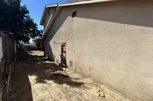 464 E J, Chula Vista, CA 91910 - Photo 16
