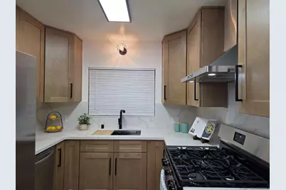  5210 Roswell, San Diego, CA 92114 - Photo 8