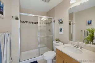 475 Redwood St, San Diego, CA 92103 - Photo 16