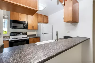  4143 Mount Alifan Pl #E, San Diego, CA 92111 - Photo 6
