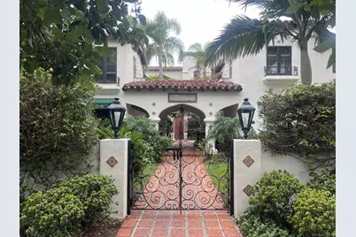  848 D Ave #204, Coronado, CA 92118 - Photo 4