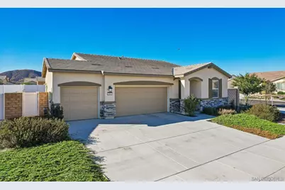  5587 Manila, Hemet, CA 92545 - Photo 2