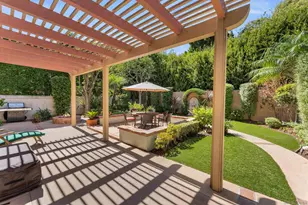 9744 Claiborne Square, La Jolla, CA 92037 - Photo 20