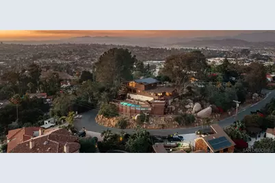  9450 Sunset Drive, La Mesa, CA 91941 - Photo 32