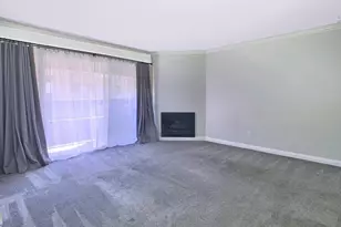 10225 Caminito Cuervo, San Diego, CA 92108 - Photo 8
