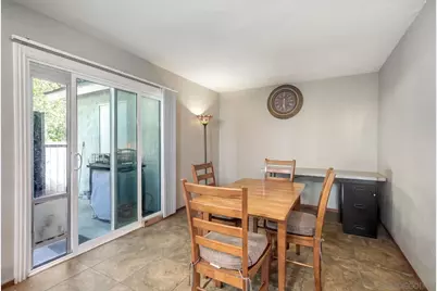  2885 Sanford Ln, Carlsbad, CA 92010 - Photo 6