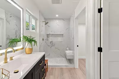  4145 Narragansett Ave, San Diego, CA 92107 - Photo 8