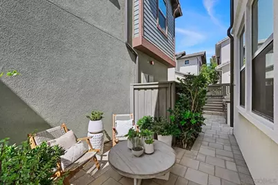  1156 E Cove Pl., Encinitas, CA 92024 - Photo 26