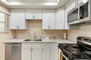 475 N Midway Dr, Escondido, CA 92027 - Photo 4