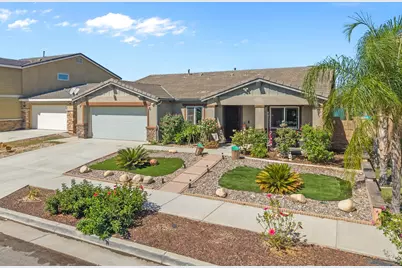  3327 Lansing St, Hemet, CA 92543 - Photo 2