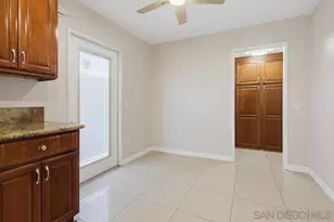 2190 Greenbrier Dr, Oceanside, CA 92054 - Photo 10