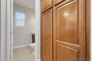 2190 Greenbrier Dr, Oceanside, CA 92054 - Photo 10