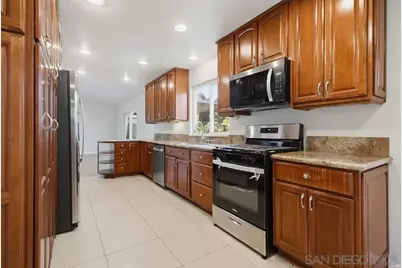  2190 Greenbrier Drive, Oceanside, CA 92054 - Photo 14