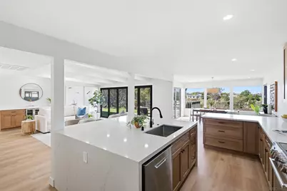  2732 Gobat, San Diego, CA 92122 - Photo 4