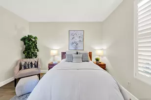 10864 Sabre Hill Dr, San Diego, CA 92128 - Photo 18