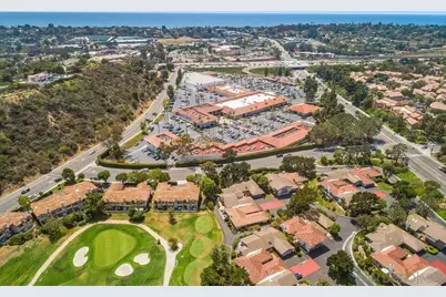  131 Iguala Ct, Solana Beach, CA 92075 - Photo 2
