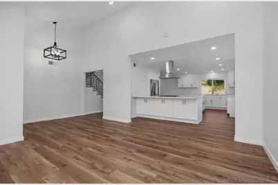  4566 Hancock Cir, Oceanside, CA 92056 - Photo 8
