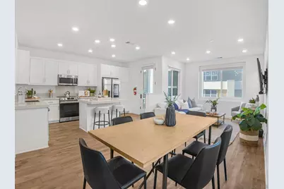  828 Makani #2, Chula Vista, CA 91911 - Photo 8