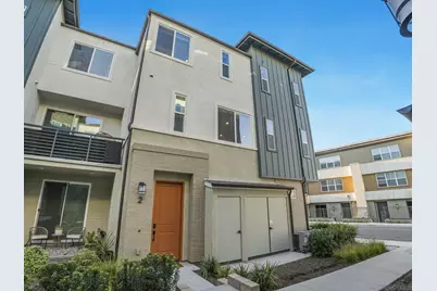  828 Makani #2, Chula Vista, CA 91911 - Photo 4