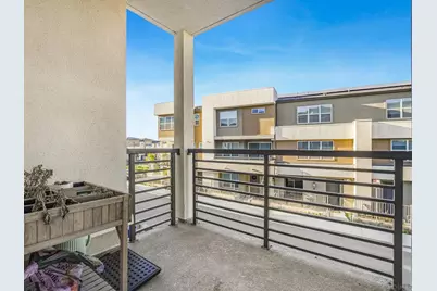  828 Makani #2, Chula Vista, CA 91911 - Photo 14
