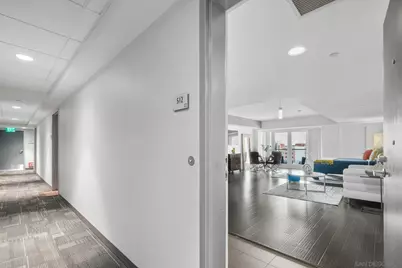  875 G St #512, San Diego, CA 92101 - Photo 4
