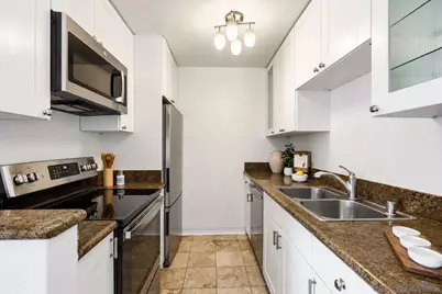  4015 Crown Point Drive #P6, San Diego, CA 92109 - Photo 8