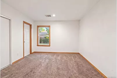  772 W 19th, San Bernardino, CA 92405 - Photo 10
