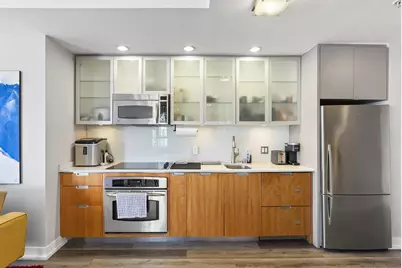  575 6th Ave #1004, San Diego, CA 92101 - Photo 4