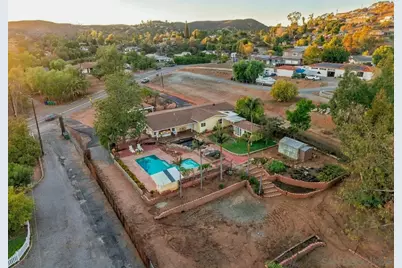  11473 Valle Vista Road, Lakeside, CA 92040 - Photo 8