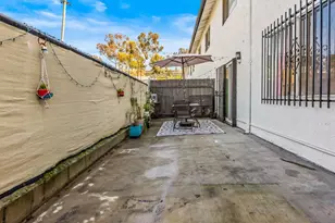 335 34th St, San Diego, CA 92102 - Photo 22