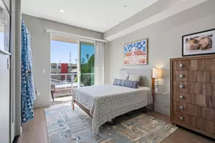 1952 Hornblend St, San Diego, CA 92109 - Photo 4