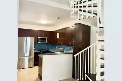  7275 Calabria Court #66, San Diego, CA 92122 - Photo 4