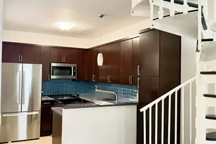 7275 Calabria Ct, San Diego, CA 92122 - Photo 4